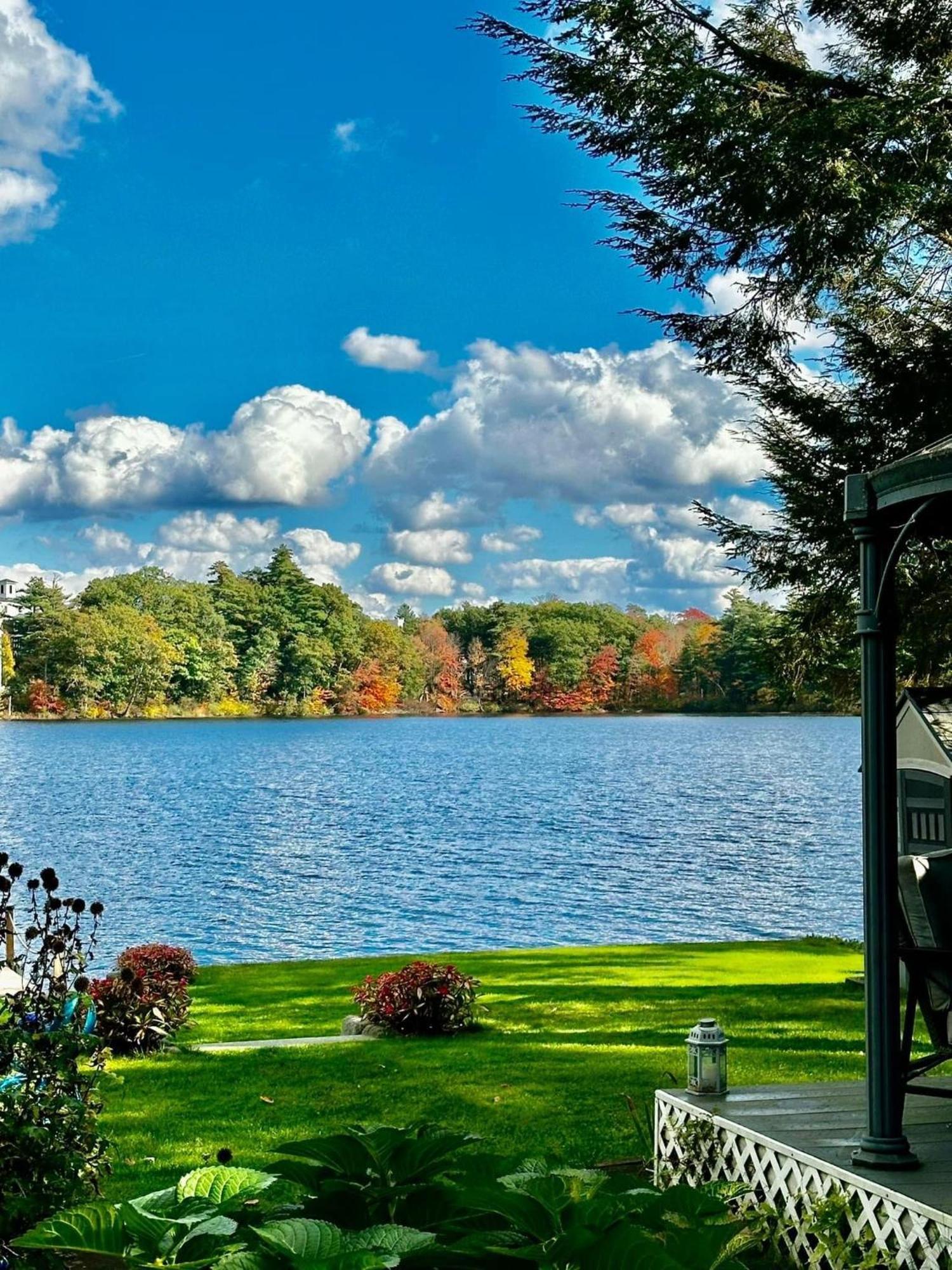 Welcome To The Lake Northwood Exteriér fotografie